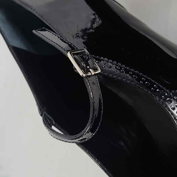 Dora Teymur Cigarette Heel - Picture 7 of 11